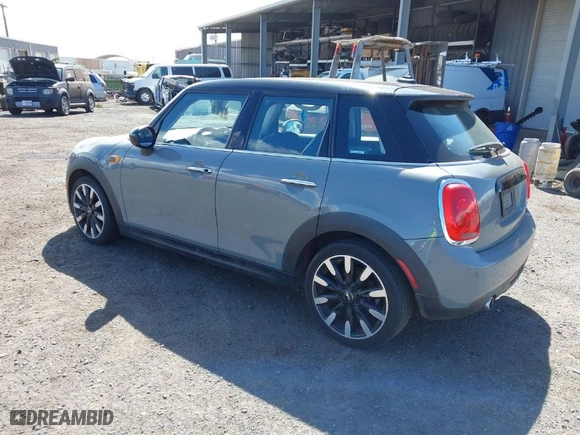 2018 MINI Hardtop 4 Door Cooper with VIN WMWXU1C5XJ2F80038, listed as a IAAI auction lot 40849170 with 66048 miles. Bid and sale history available at carsss.com. Image 3.