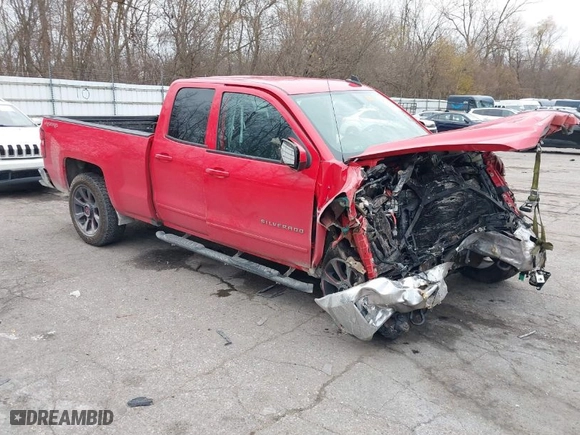 2017 Chevrolet Silverado 1500 LT with VIN 1GCVKREHXHZ371760, listed as a IAAI auction lot 40782917 with 1 mi miles. Bid and sale history available at carsss.com. Image 1.