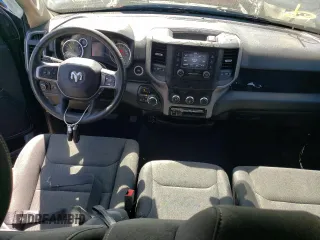 2019 Ram 1500 Tradesman z VIN 1C6SRFNTXKN651198, wystawiony jako Copart lot #58806495 z przebiegiem 61 082 mil mil oraz Szkoda całkowita • Salvage title. Historia ofert i sprzedaży dostępna na DreamBid. Obrazek 8.