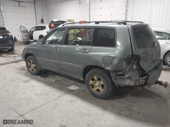 2005 Toyota Highlander with VIN JTEHD21A650033792, listed as a IAAI auction lot 41483617 with 246,068 mi miles. Bid and sale history available at carsss.com. Image 3.