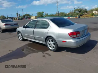 2002 Infiniti I35 Luxury with VIN JNKDA31A72T008698, listed as a IAAI auction lot 41287490 with 136,049 mi miles. Bid and sale history available at carsss.com. Image 3.