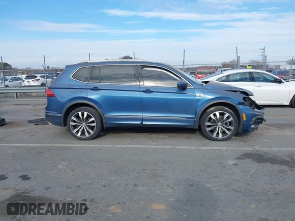2018 Volkswagen Tiguan SEL Premium with VIN 3VV5B7AX0JM218427, listed as a IAAI auction lot 41188087 with 46,877 mi miles and . Bid and sale history available at DreamBid. Image 14.