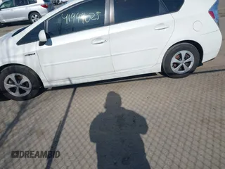 2012 Toyota Prius One with VIN JTDKN3DU9C5456689, listed as a IAAI auction lot 41999025 with 168,690 mi miles and . Bid and sale history available at DreamBid. Image 14.