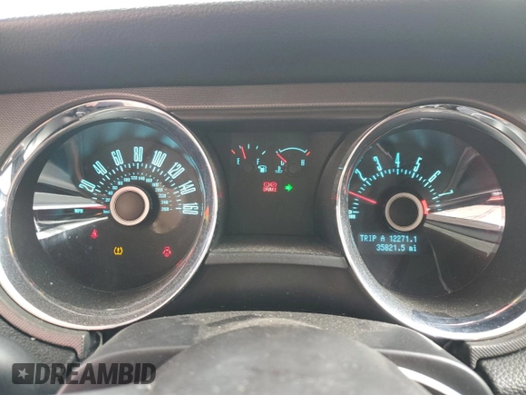2013 Ford Mustang GT with VIN 1ZVBP8CF7D5242292, listed as a Copart auction lot 50411825 with 35,821 mi miles and Clean Title. Bid and sale history available at carsss.com. Image 9.
