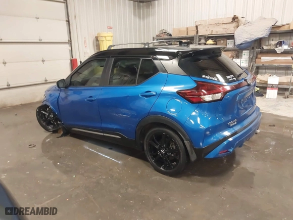 2022 Nissan Kicks SR with VIN 3N1CP5DV9NL480659, listed as a IAAI auction lot 41157762 with 88,661 mi miles. Bid and sale history available at carsss.com. Image 3.