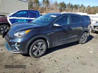 2019 Kia Niro EV EX Premium with VIN KNDCE3LG4K5021075, listed as a Copart auction lot 43515375 with 135,799 mi miles and Salvage Title. Bid and sale history available at carsss.com. Image 1.