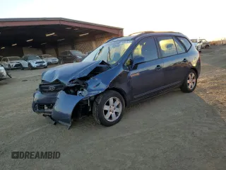 2007 Kia Rondo LX with VIN KNAFG525477036882, listed as a Copart auction lot 88587925 with 166,096 mi miles and Salvage Title. Bid and sale history available at carsss.com. Image 1.
