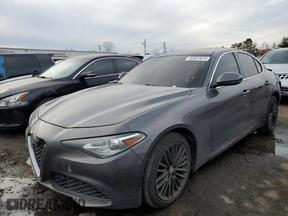 2017 Alfa Romeo Giulia Ti with VIN ZARFAEEN3H7529654, listed as a Copart auction lot 42507823 with 0 mi miles. Bid and sale history available at carsss.com. Image 1.