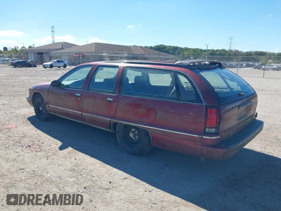 1995 Chevrolet Caprice with VIN 1G1BL82P5SR173805, listed as a IAAI auction lot 41678348 with 147,753 mi miles and . Bid and sale history available at DreamBid. Image 3.