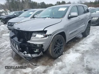 2019 Jeep Grand Cherokee Upland with VIN 1C4RJFAG9KC853856, listed as a IAAI auction lot 41576424 with 73,228 mi miles. Bid and sale history available at carsss.com. Image 6.