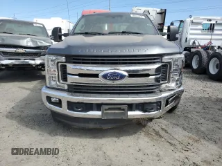 2019 Ford F-250 XL with VIN 1FT7W2BT9KEC24552, listed as a Copart auction lot 60644435 with 115,689 mi miles and Salvage title. Bid and sale history available at DreamBid. Image 5.