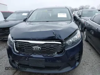 2020 Kia Sorento LX with VIN 5XYPGDA38LG679993, listed as a IAAI auction lot 41575064 with 89,945 mi miles and . Bid and sale history available at DreamBid. Image 12.