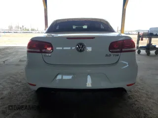 2015 Volkswagen Eos Komfort с VIN WVWBW8AH9FV001976, выставлен на аукционе Copart как лот 59529925 с пробегом 54 520 миль миль и Списание • Salvage title. История ставок и продаж доступна на DreamBid. Изображение 6.