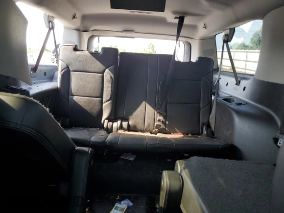 2019 GMC Yukon XL Denali with VIN 1GKS2HKJ7KR174772, listed as a Copart auction lot 63087134 with 69,692 mi miles and Salvage Title. Bid and sale history available at carsss.com. Image 10.