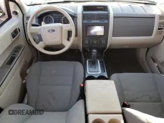 2009 Ford Escape XLS with VIN 1FMCU92729KD10213, listed as a Copart auction lot 48704425 with 114,219 mi miles and Salvage title. Bid and sale history available at DreamBid. Image 8.