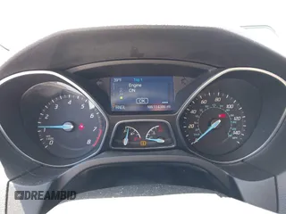 2014 Ford Focus SE with VIN 1FADP3K20EL428918, listed as a IAAI auction lot 41967617 with 114,386 mi miles. Bid and sale history available at carsss.com. Image 7.
