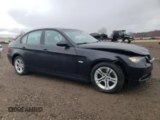 2008 BMW 3 Series 328xi z VIN WBAVC93568K043800, wystawiony jako Copart lot #49830315 z przebiegiem 183 075 mil mil oraz Szkoda całkowita • Salvage title. Historia ofert i sprzedaży dostępna na DreamBid. Obrazek 4.