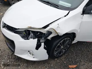 2016 Toyota Corolla L with VIN 2T1BURHE5GC604967, listed as a IAAI auction lot 41721967 with 167,677 mi miles. Bid and sale history available at carsss.com. Image 6.