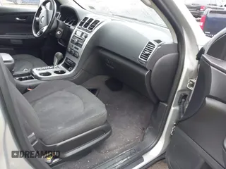 2012 GMC Acadia SL z VIN 1GKKVNED0CJ254474, wystawiony jako IAAI lot #41468998 z przebiegiem 179 862 mil mil oraz . Historia ofert i sprzedaży dostępna na DreamBid. Obrazek 5.