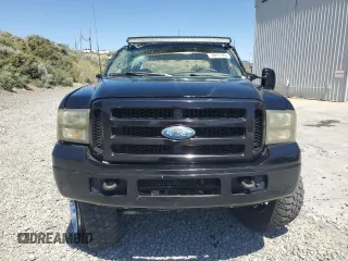2000 Ford F-250 XL с VIN 1FTNW21F7YEB23621, выставлен на аукционе Copart как лот 58291985 с пробегом 206 808 миль миль и Списание • Salvage title. История ставок и продаж доступна на DreamBid. Изображение 5.