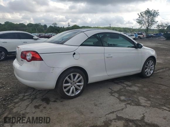 2011 Volkswagen Eos Komfort with VIN WVWBW7AH2BV003170, listed as a Copart auction lot 55771285 with 129,847 mi miles and Salvage Title. Bid and sale history available at DreamBid. Image 3.