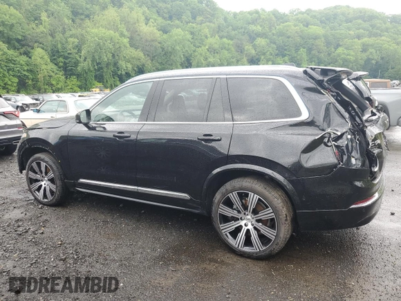 2025 Volvo XC90 Ultra z VIN YV4062JF9S1345566, wystawiony jako Copart lot #57229865 z przebiegiem 1 746 mil mil oraz Szkoda całkowita • Salvage title. Historia ofert i sprzedaży dostępna na DreamBid. Obrazek 2.
