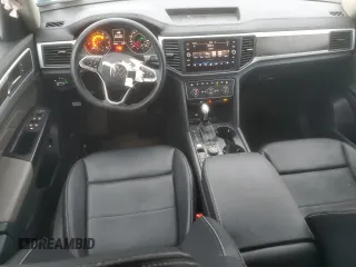 2021 Volkswagen Atlas SE z VIN 1V2LP2CA2MC559089, wystawiony jako Copart lot #43251325 z przebiegiem 60 630 mil mil oraz Szkody całkowita. Historia ofert i sprzedaży dostępna na DreamBid. Obrazek 8.