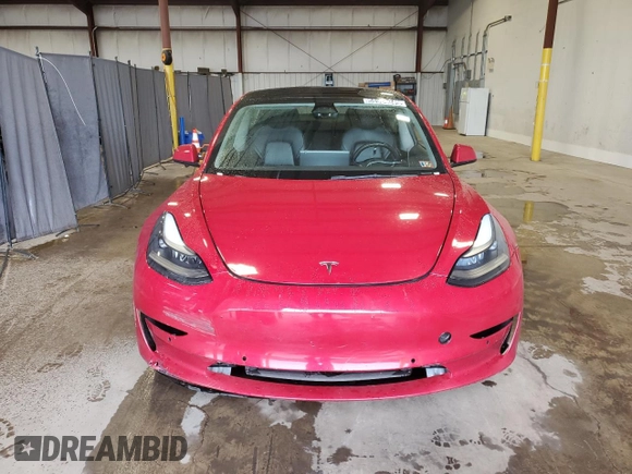 2022 Tesla Model 3 z VIN 5YJ3E1EA9NF290379, wystawiony jako Copart lot #58964045 z przebiegiem 132 105 mil mil oraz Czysty tytuł • Clean title. Historia ofert i sprzedaży dostępna na DreamBid. Obrazek 5.