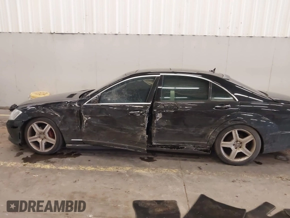 2007 Mercedes-Benz S 550 with VIN WDDNG71X17A103315, listed as a IAAI auction lot 41640707 with 136,812 mi miles and . Bid and sale history available at DreamBid. Image 14.