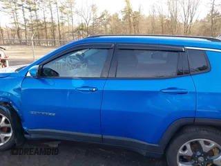 2018 Jeep Compass Limited with VIN 3C4NJCCB5JT358619, listed as a IAAI auction lot 41618229 with 53,185 mi miles and . Bid and sale history available at DreamBid. Image 13.