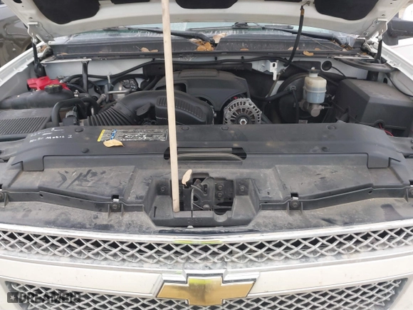 2011 Chevrolet Avalanche LTZ with VIN 3GNTKGE36BG180903, listed as a IAAI auction lot 41505201 with 134,095 mi miles. Bid and sale history available at carsss.com. Image 10.
