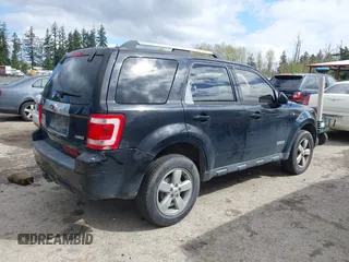 2008 Ford Escape Limited with VIN 1FMCU94168KE78508, listed as a IAAI auction lot 42025358 with 178,415 mi miles. Bid and sale history available at carsss.com. Image 4.