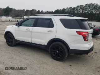 2013 Ford Explorer XLT with VIN 1FM5K8D81DGB97767, listed as a Copart auction lot 45158205 with 159,999 mi miles and Salvage Title. Bid and sale history available at carsss.com. Image 2.