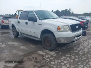 2007 Ford F-150 XLT with VIN 1FTPW14557FB71519, listed as a IAAI auction lot 42136162 with 196,256 mi miles. Bid and sale history available at carsss.com. Image 1.