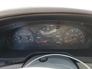 2002 Mercury Sable GS with VIN 1MEFM50U22G649595, listed as a Copart auction lot 82241114 with 210,635 mi miles and Salvage Title. Bid and sale history available at DreamBid. Image 9.