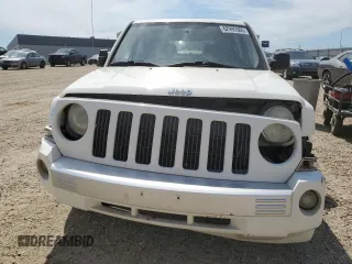 2007 Jeep Patriot Limited with VIN 1J8FF48W07D383667, listed as a Copart auction lot 62995905 with 274,250 mi miles and Salvage title. Bid and sale history available at DreamBid. Image 5.