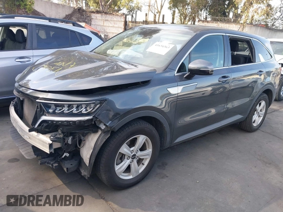 2021 Kia Sorento LX with VIN 5XYRG4LC9MG040500, listed as a IAAI auction lot 41634363 with 70,084 mi miles. Bid and sale history available at carsss.com. Image 18.