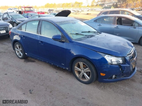 2012 Chevrolet Cruze LT w/2LT with VIN 1G1PG5SC7C7266733, listed as a IAAI auction lot 41344432 with NaN miles. Bid and sale history available at carsss.com. Image 1.