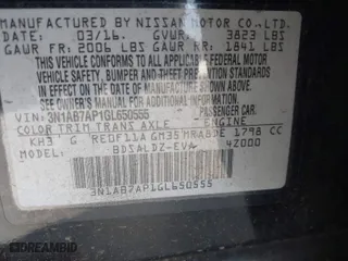 2016 Nissan Sentra SR with VIN 3N1AB7AP1GL650555, listed as a IAAI auction lot 41851416 with 156,299 mi miles. Bid and sale history available at carsss.com. Image 9.