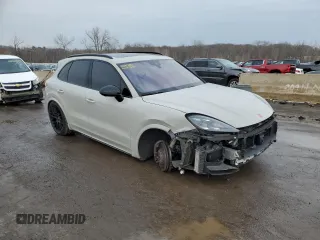 2022 Porsche Cayenne Turbo с VIN WP1AF2AY3NDA44446, выставлен на аукционе Copart как лот 42290675 с пробегом 20 446 миль миль и Списание • Salvage title. История ставок и продаж доступна на DreamBid. Изображение 4.
