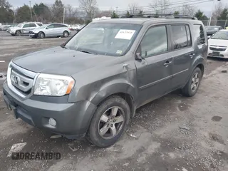 2009 Honda Pilot EX-L with VIN 5FNYF48679B024912, listed as a IAAI auction lot 41137972 with 286,469 mi miles and . Bid and sale history available at carsss.com. Image 17.