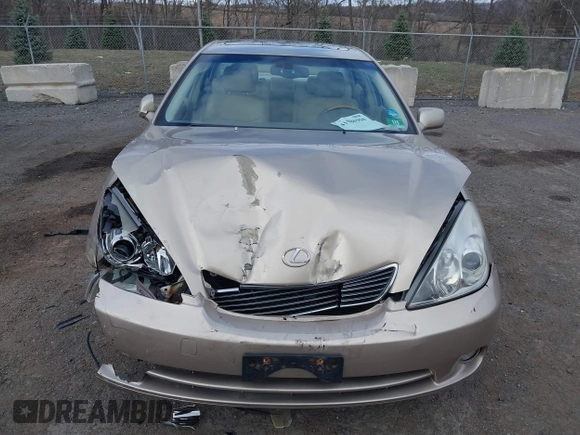 2005 Lexus ES 330 with VIN JTHBA30G255073920, listed as a IAAI auction lot 41886960 with 118,848 mi miles. Bid and sale history available at carsss.com. Image 12.