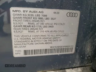 2024 Audi Q8 e-tron z VIN WA15ABGE5RB025102, wystawiony jako Copart lot #65831524 z przebiegiem 10 623 mil mil oraz Szkody całkowita. Historia ofert i sprzedaży dostępna na DreamBid. Obrazek 14.