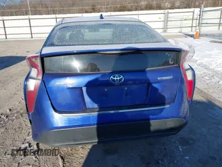 2018 Toyota Prius Two with VIN JTDKBRFU4J3597557, listed as a IAAI auction lot 41628706 with 141,555 mi miles. Bid and sale history available at carsss.com. Image 16.