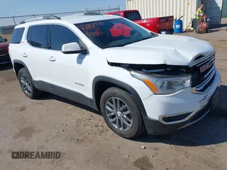 2018 GMC Acadia SLT z VIN 1GKKNULS5JZ219813, wystawiony jako IAAI lot #42012900 z przebiegiem 105 015 mil mil oraz . Historia ofert i sprzedaży dostępna na DreamBid. Obrazek 1.