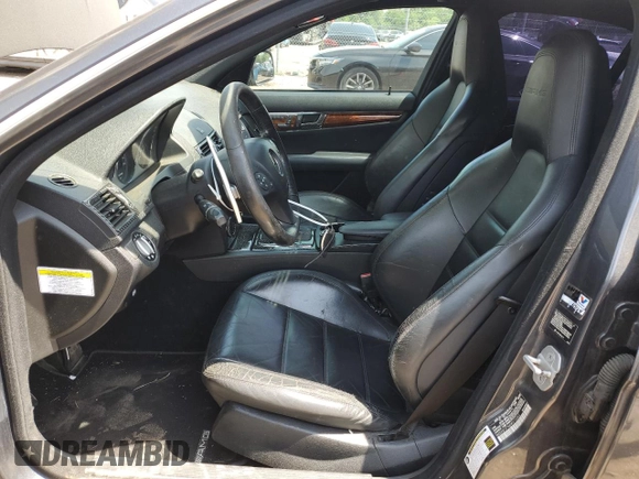 2009 Mercedes-Benz C 63 AMG with VIN WDDGF77X69F212362, listed as a Copart auction lot 61125824 with 120,402 mi miles and Salvage Title. Bid and sale history available at DreamBid. Image 7.