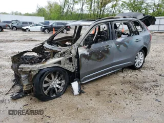 2016 Volvo XC90 T6 Momentum z VIN YV4A22PK0G1022616, wystawiony jako Copart lot #57810115 z przebiegiem Nie podano mil oraz Nie do naprawy • Non repairable. Historia ofert i sprzedaży dostępna na DreamBid. Obrazek 1.