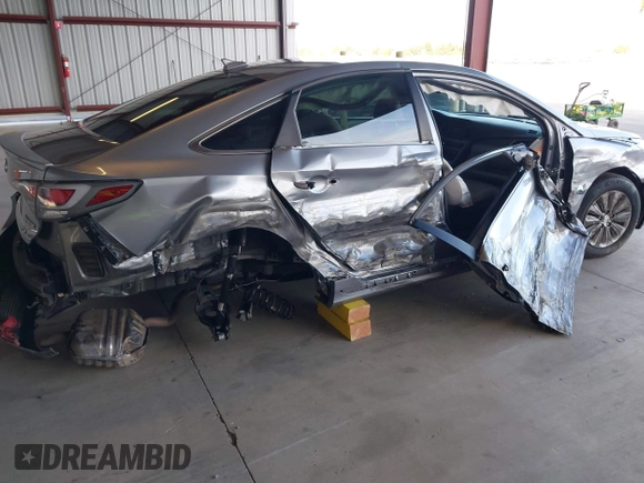2016 Hyundai Sonata Hybrid SE with VIN KMHE24L19GA041755, listed as a IAAI auction lot 41836917 with 109,863 mi miles. Bid and sale history available at carsss.com. Image 6.