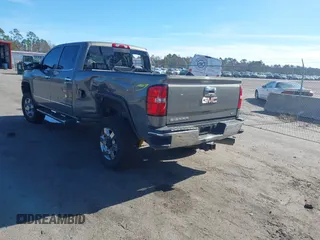 2017 GMC Sierra 2500HD SLT with VIN 1GT12TEY1HF165837, listed as a IAAI auction lot 41230286 with 167,824 mi miles. Bid and sale history available at carsss.com. Image 3.