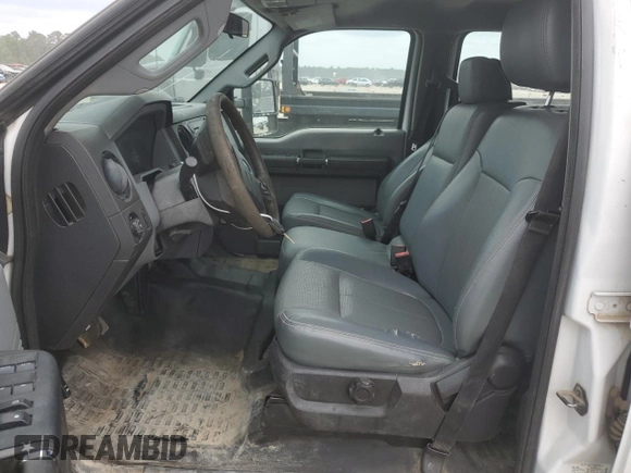 2016 Ford F-250 XL with VIN 1FT7W2A61GEA11999, listed as a Copart auction lot 52987545 with 310,438 mi miles and Clean title. Bid and sale history available at DreamBid. Image 7.